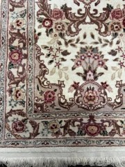 2.5×8 Vintage Oriental Rug – Cream Runner (27″ wide x 100″ long w/Fringe)