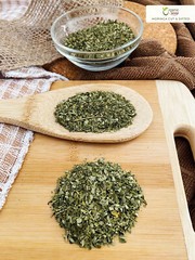 Organic Way Moringa/Drumstick Leaf Cut & Sifted – Kosher & USDA Certified