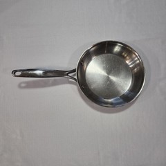 Pampered Chef 8 in 20cm Stainless Steel Skillet/Frying Pan Sauté Omelet Tri-Ply
