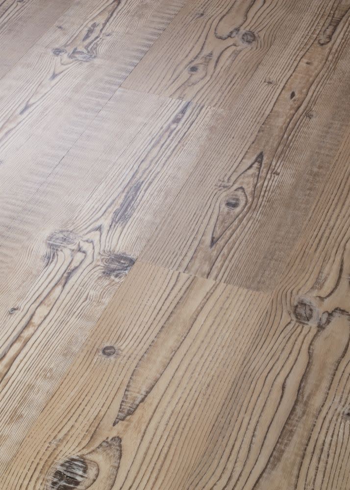 Shaw 5606V Ardent 7″ x 48″ Embossed Vinyl Flooring – Accent Pine