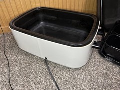 Rival 16-Quart Roaster Oven 150° to 450° F Temperature Control + 3 Compartments