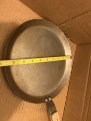 de Buyer Mineral B Element Carbon Steel Crepe Pan 9.5” France Wooden Handle
