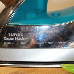 Sunbeam Turbo Steam Master Prof Iron Silver/Blue Model GCSBSP-201 Retractable Co