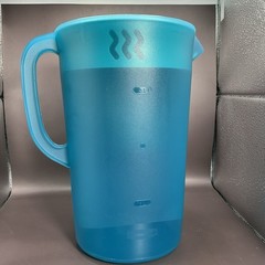 Rubbermaid 1 Gallon/3 Liters Pitcher Teal Blue Limited Edition Color With Lid