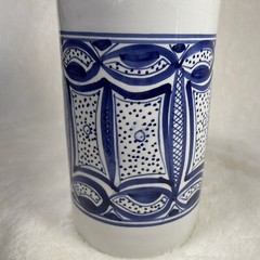 Le Souk UTENSIL WINE BOTTLE HOLDER Ceramique Stoneware White Blue 8” Tunisia