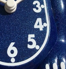 GALAXY BLUE KIT CAT CLOCK 15.5″ Glitter MADE IN USA Free Battery Kit-Cat Klock