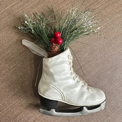 White Ice Skate Ornament Pinecone Berries Christmas Tree Decor Realistic Holiday