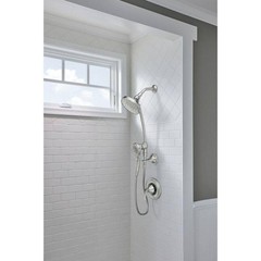 NEW CONDITION MOEN 28586SRN Attract Magnetix Heads w/ Slidebar in Brushed Nickel
