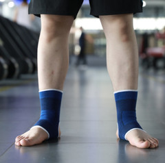 1 Pair of Ankle Support Brace Elastic Protection Foot Bandage Fitness Guard Band