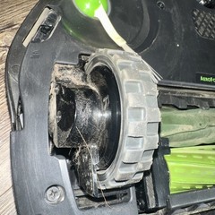 IRobot Roomba J7+ Wi-Fi Self-Empty Robot Vacuum (j7550)(RVE-Y1)
