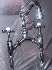 Porcher Chrome Bridge Vessel Faucet A112:18.1M 2.2 GPM 8.3L/Min