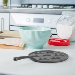 Cast Iron Silver Dollar Pancake Pan Griddle Makes 7 Mini Pancakes Easy Clean