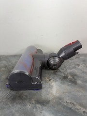 Dyson V7/V8/V10/V11 Motorbar Cleaner Head Hair Removal Vanes Floor Nozzle 388388