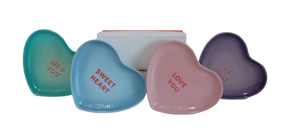 Le Creuset Stoneware Conversation Heart Plates 17cm 4 Colors, Brand New