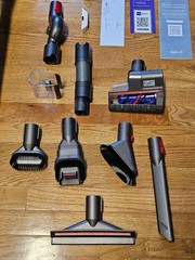 Dyson SV28 V11 Extra Cordless Stick Vacuum – For Parts, Not Working READ AD