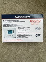Braeburn 1220NC Non-programmable Thermostat 2 Stages 18 to 30vac – White