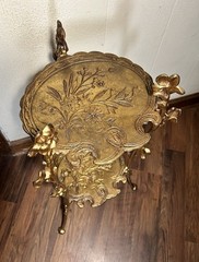 Antique SOLID BRASS 2 Tier Curio Stand, Accent Table, Plant Stand w 3FLOWER LEGS