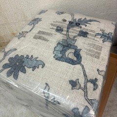8x10ft Low Pile Area Rug, Machine Washable, Non Skip Vintage Floral Blue & White