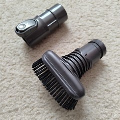 918508-01 Dyson Stubborn Dirt/Stiff Bristle Brush Attachment Tool with adapter
