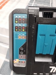 Makita DC18RD Dual Port 14.4-18V Rapid Battery Charger USB 2 BL1830 1840 1850