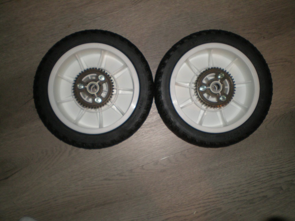LAWN BOY SILVER SERIES LAWNMOWER WHEELS replaces PART # 92-1042 (SET OF 2)