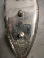 Universal Vintage Dry Clothes Iron, Silver Metal with Black Handle