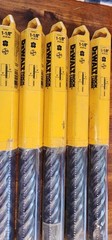 DEWALT DW5821 1-1/8″x 15″ SDS Max Carbide Elite Rotary Hammer Drill Bit