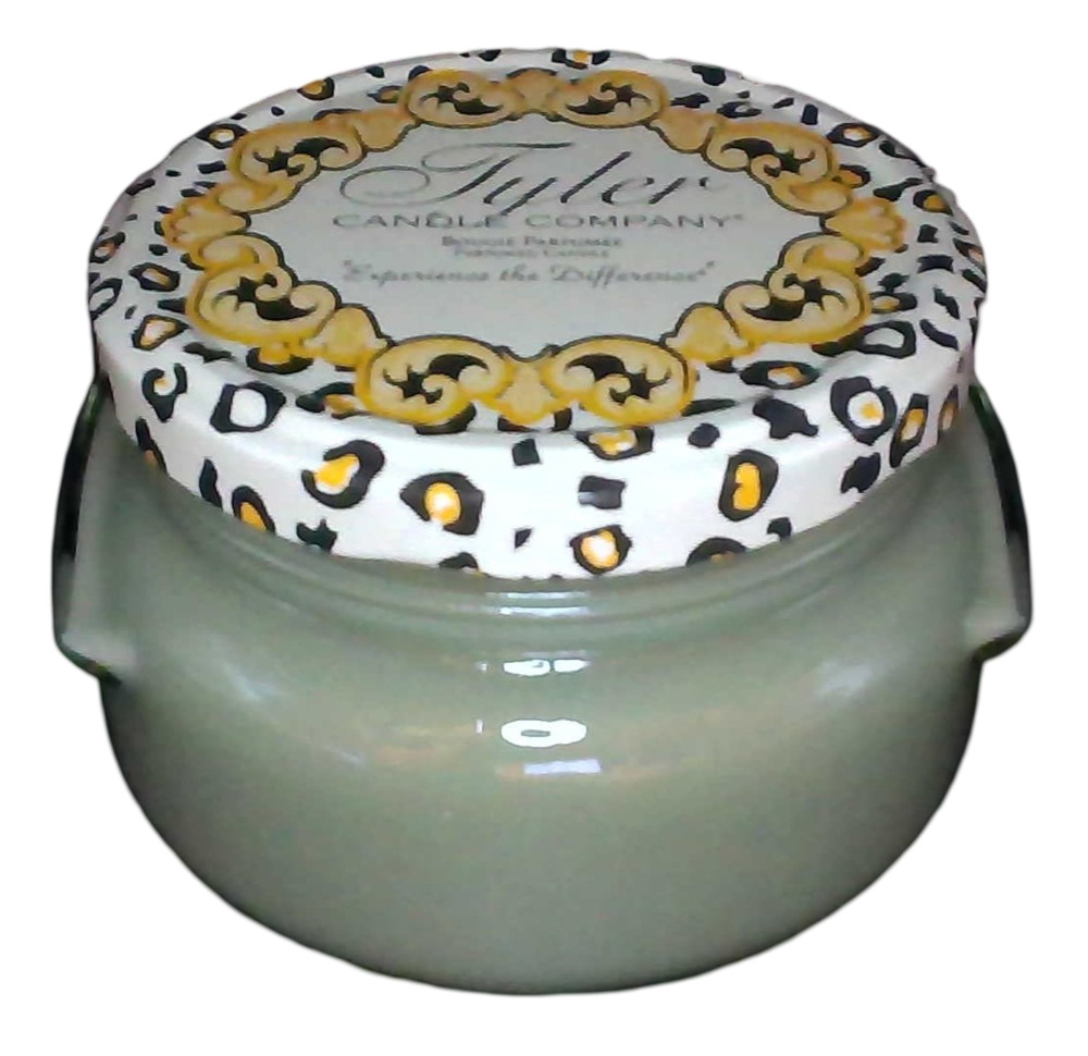 Tyler Candle Company – Hippie Chick – 11oz jar candle