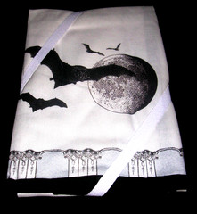 WILLIAMS SONOMA SPOOKY SOIREE KITCHEN TOWELS SET OF TWO 100% COTTON NEW WITH TAG