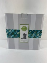 Scentsy Wax Warmer Cowboy Boots 2024 Edition New opened box