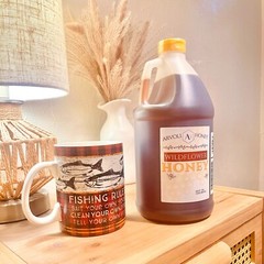 6 lbs of PURE Unfiltered Bulk Raw Wildflower Honey Jug – Half Gallon of Honey