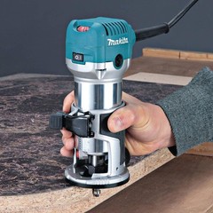 Makita RT0701C-R 6.5 Amp 1-1/4 HP Corded Compact Router Certified Refurbished