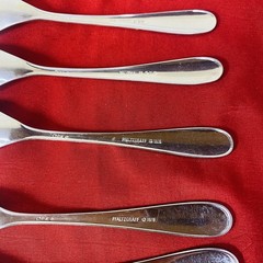 Pfaltzgraff Stainless 18/8 SONYA Oval Tea Spoons Glossy Flatware 6.75in
