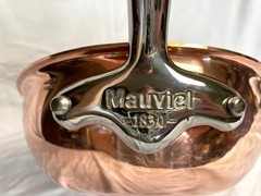 Mauviel 1830 Copper 8 ½” M’6 Chefs Pan Round Bottom 2qt Stainless Steel Handle