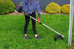 Hyper Tough 18″ 26cc 2-Cycle Gas String Trimmer, Straight Shaft, 18-Inch Cutting