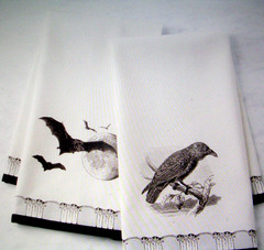 WILLIAMS SONOMA SPOOKY SOIREE KITCHEN TOWELS SET OF TWO 100% COTTON NEW WITH TAG