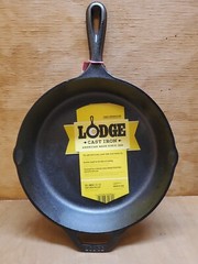 Lodge 8SK 10.25 inch Cast Iron Skillet Frying Pan American Made Since 1896 New