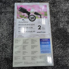 Tommy Bahama LED Solar Spotlights – Smart Focus – 100 Lumens – 2 Pack, NIB
