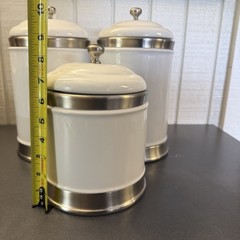 Williams Sonoma White Stoneware Canisters Set of Three: 2 Tall 1 Short NICE