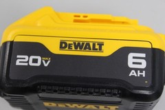DEWALT MAX XR 20V Lithium-ion Battery DCB206 DCB1104 Charger