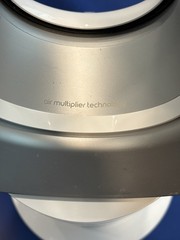 Dyson AM09 Hot + Cool Jet Focus Fan Heater With Remote White Silver Tested