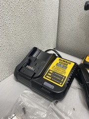 DEWALT DCK225D2R 20V MAX ATOMIC 1/2 in. Drill Driver and 1/4 in. Impact Driver