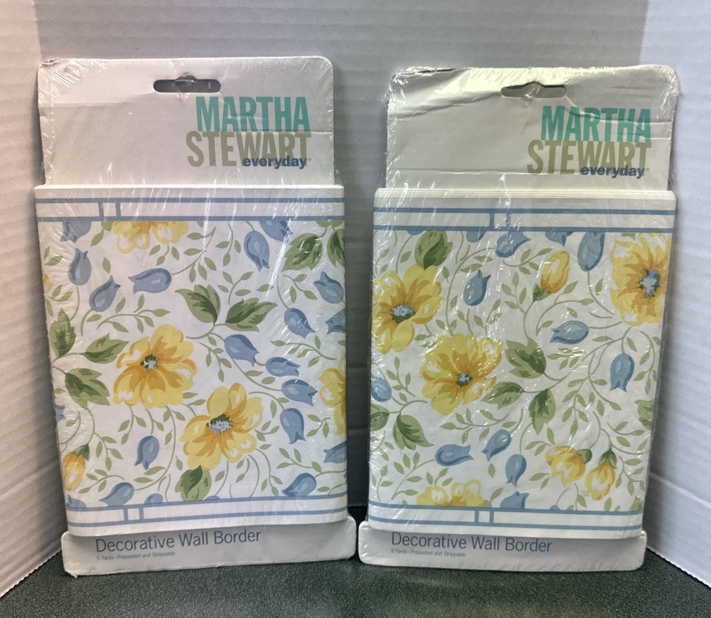 Martha Stewart “Flower Basket” Yellow, Blue Flowers Wall Border – 6.75 in x 5 yd
