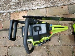 2 Poulan Chainsaws Pair Of Chain Saws Both Run