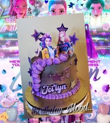 Custom KPop Demon Hunter Cake Topper Decoration