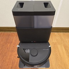 iRobot Roomba Plus 405 Combo Robot Vacuum & Mop AutoWash Dock, LiDAR 70x Suction
