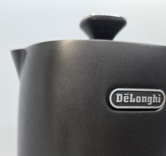 DeLonghi EMFIBK Hot / Cold Black Electric Milk Frother