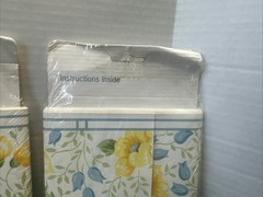 Martha Stewart “Flower Basket” Yellow, Blue Flowers Wall Border – 6.75 in x 5 yd