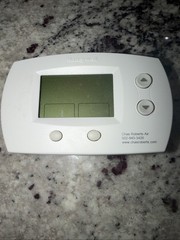 Honeywell Thermostat TH5220D1003 2 Heat / 2 Cool Stages Tested & Working.