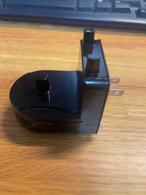 Black Travel Portable Wall Plug Charger Oral-B Braun Electric Toothbrush Holder